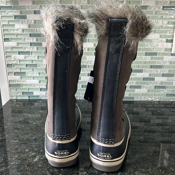 Sorel Joan of Arctic Winter boot